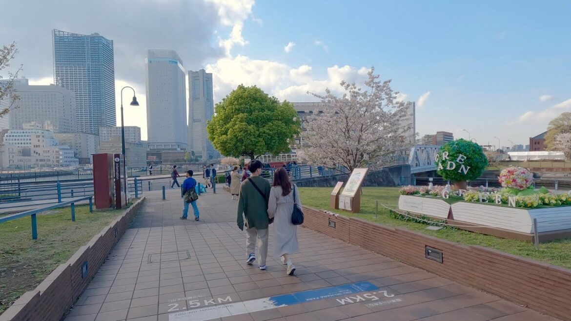 Prolonged Stroll (Walk) Along the Yamashita Rinko Line Promenade, YOKOHAMA | Vlog | 4K - 5K - GoPro