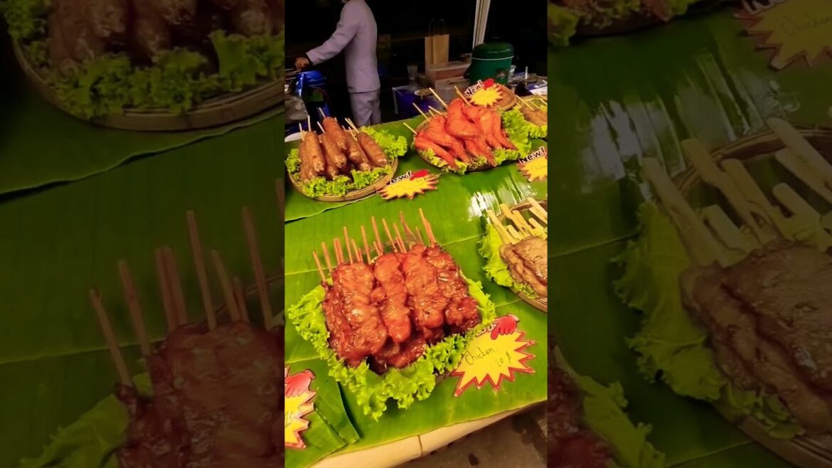 Ploen Ruedee 🤤 #chiangmai #thailand #travel #holiday #Asia #eat #drink #streetfood #nightmarket #wow Ploen Ruedee 🤤 #chiangmai #thailand #travel #holiday #Asia #eat #drink #streetfood #nightmarket #wow