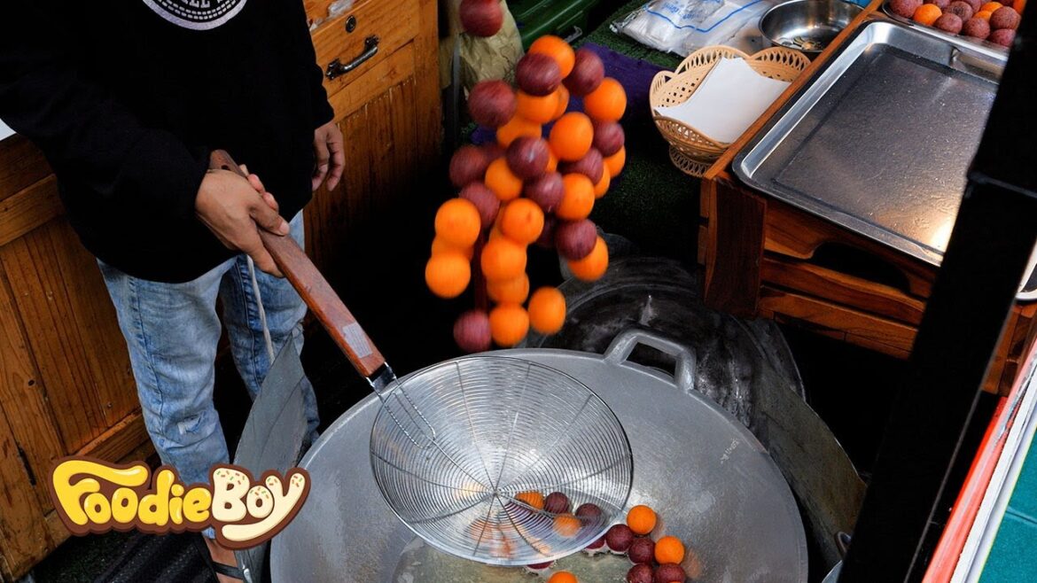 10 Delicious Street Food in Bangkok 10 Delicious Street Food in Bangkok