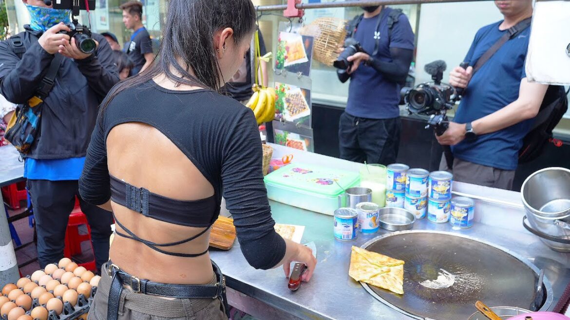 Beautiful Bangkok Roti Lady Working Hard in Hot Weather - Thai Street Food