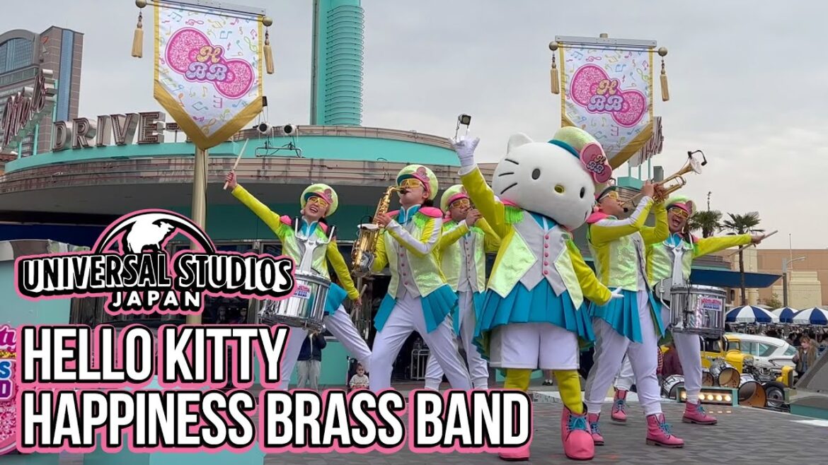 Hello Kitty Happiness Brass Band - Universal Studios Japan