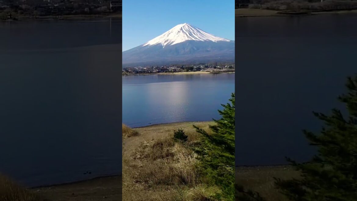 Mount Fuji 🗻 Japan 🇯🇵