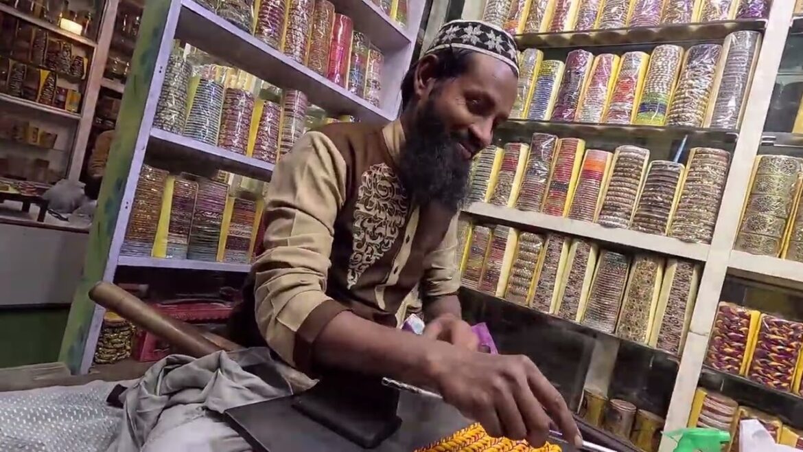 The Streets of JAIPUR - Rajasthan, INDIA 🇮🇳