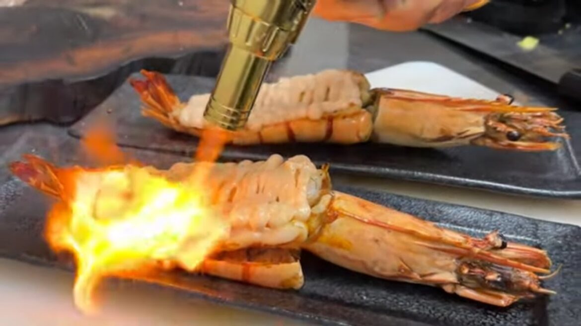 Amazing ! Best Izakaya Bar Food - Taiwanese Street Food