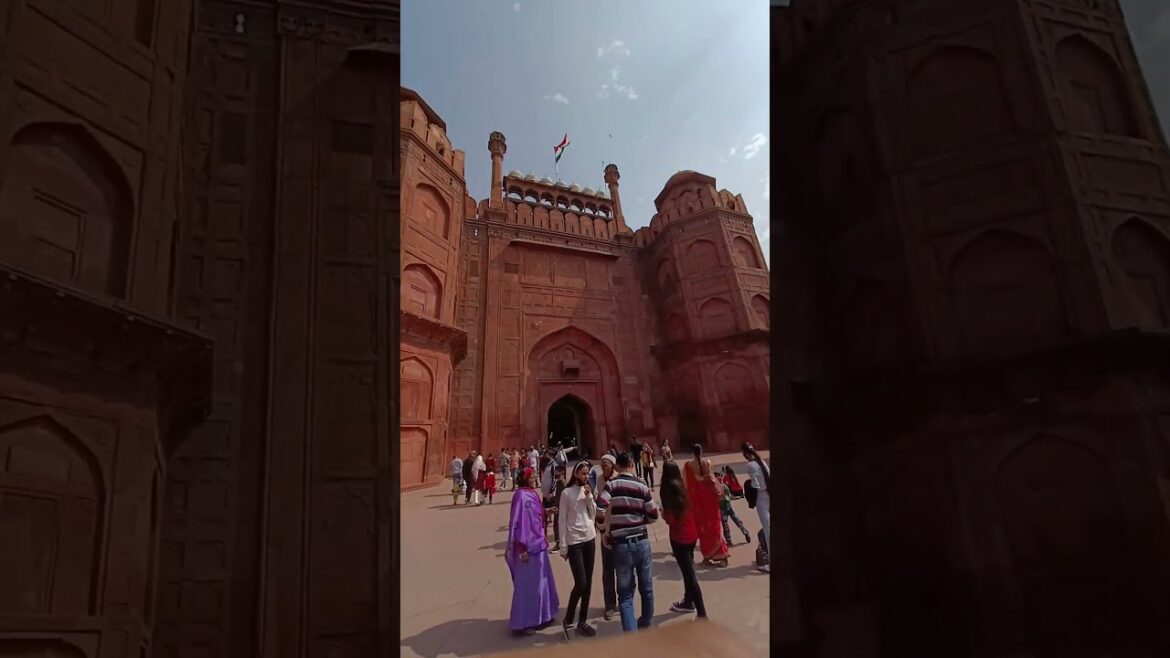 ✨"Discover the Majestic Red Fort - A Symbol of India's Rich History and Culture!"🙏 #redfort #Delhi