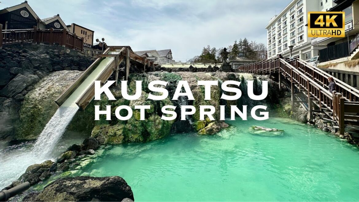 [4K] KUSATSU Onsen Hot Spring 💛 Walking Tour / 草津温泉 温泉街 食べ歩き 散歩