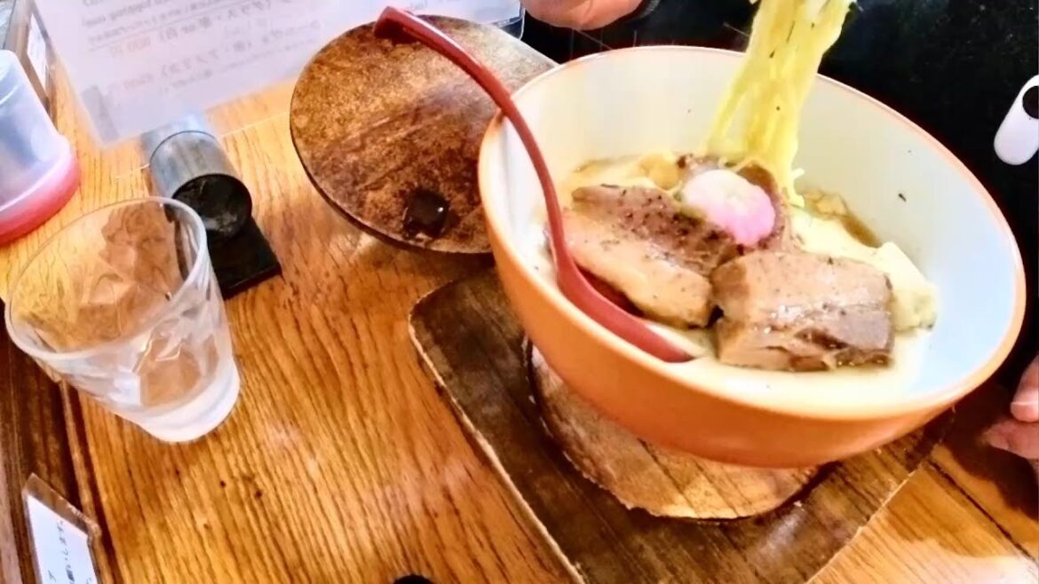 Chawanmushi Ramen( Savory egg custard)TANCHOU [Osaka Gourmet Tour]茶碗蒸しらーめん丹頂【大阪グルメツアー】