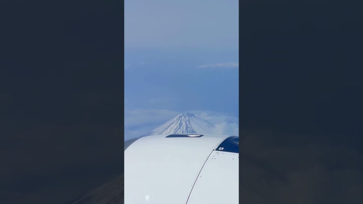 Flying to Hawaii of Japan: Okinawa Island! Flying to Hawaii of Japan: Okinawa Island!