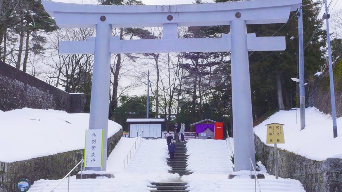 Snowy Sendai Castle Walking Tour: Kokusai Center to Restoration Site & Date Masamune Statue Snowy Sendai Castle Walking Tour: Kokusai Center to Restoration Site & Date Masamune Statue