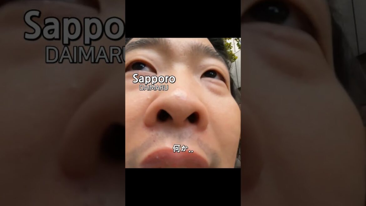 バス乗り場で綺麗な花を見つけました