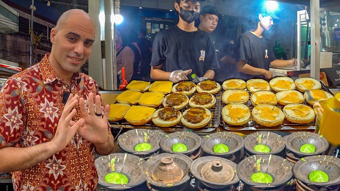 HUGE Indonesian street food tour - PASAR LAMA TANGERANG - Indonesian street food tour in Indonesia