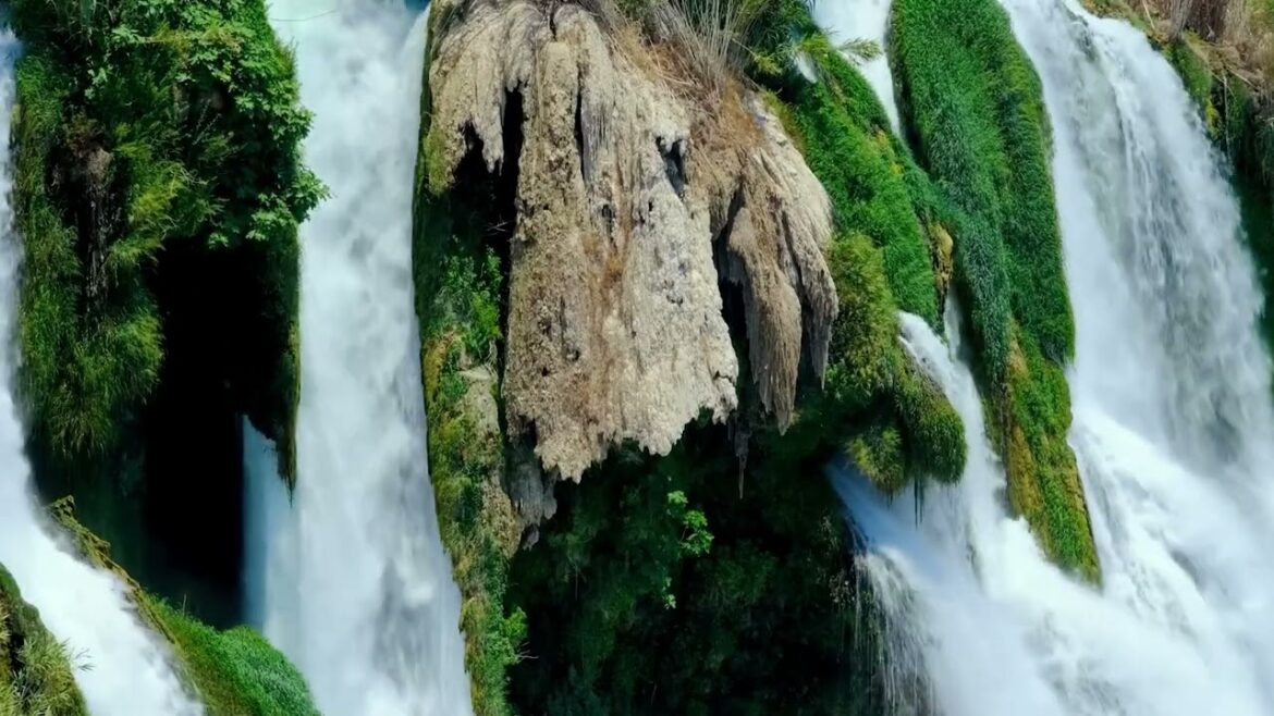 Relax Beautiful Natural Scenery with waterfall sound Relax Beautiful Natural Scenery with waterfall sound