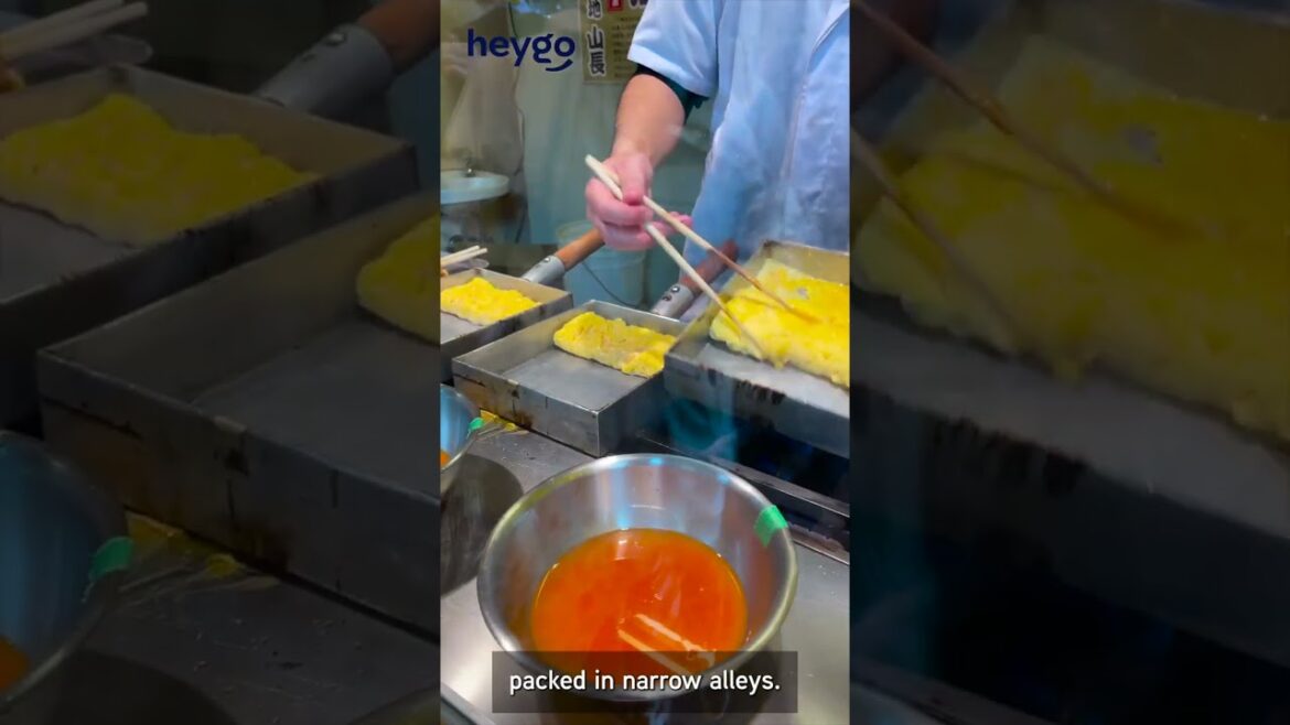 TOKYO’S BEST MARKET TOUR – Tsukiji Market! #Tokyo TOKYO’S BEST MARKET TOUR - Tsukiji Market! #Tokyo