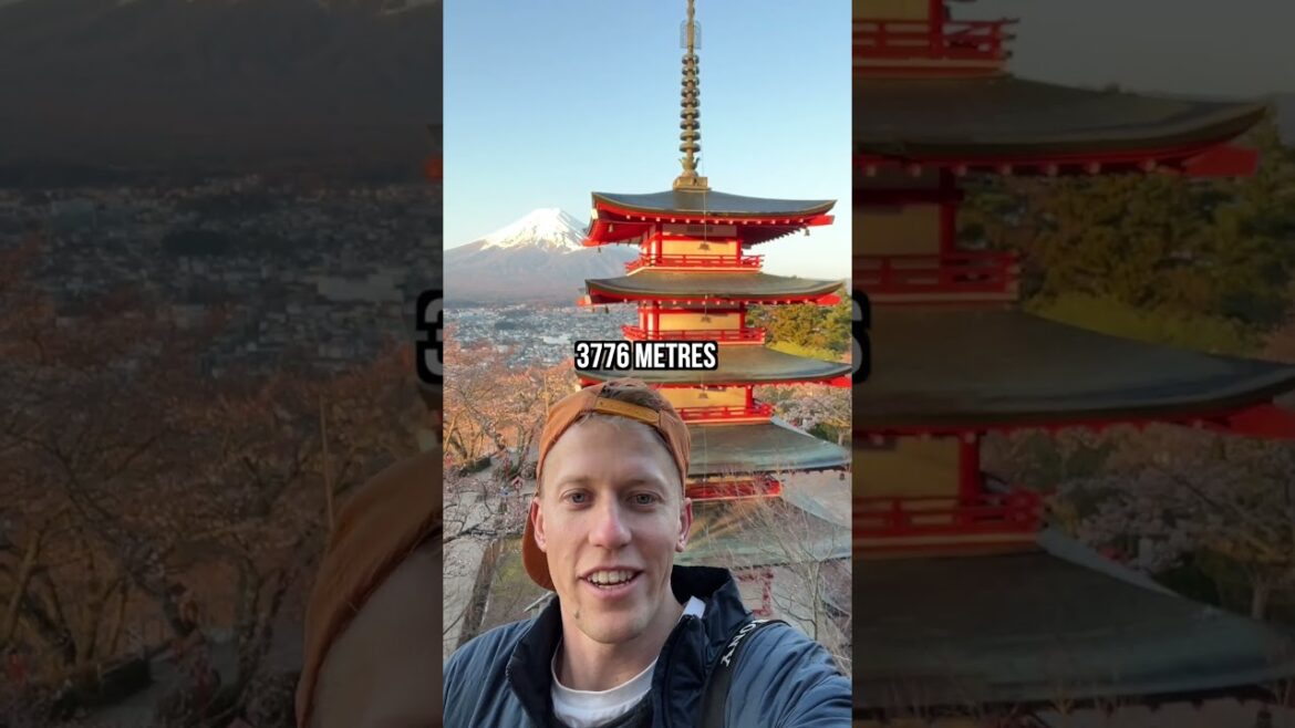 The MOST BEAUTIFUL location in Japan! (Mount Fuji) #shorts