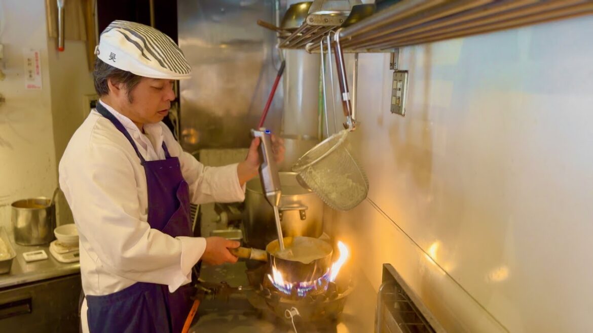 味も香りも段違い!ラーメン好きでも一度食べるとハマってしまう博多で一番濃厚な坦々麺|Amazing Japanese restaurant|福岡グルメ ランチ 坦々麺 味も香りも段違い!ラーメン好きでも一度食べるとハマってしまう博多で一番濃厚な坦々麺|Amazing Japanese restaurant|福岡グルメ ランチ 坦々麺