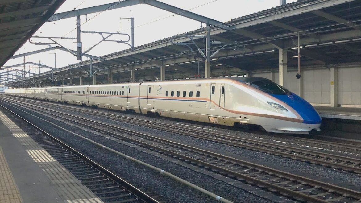 日本で唯一、スキー場に直行する新幹線に乗車　｜東京－ガーラ湯沢｜