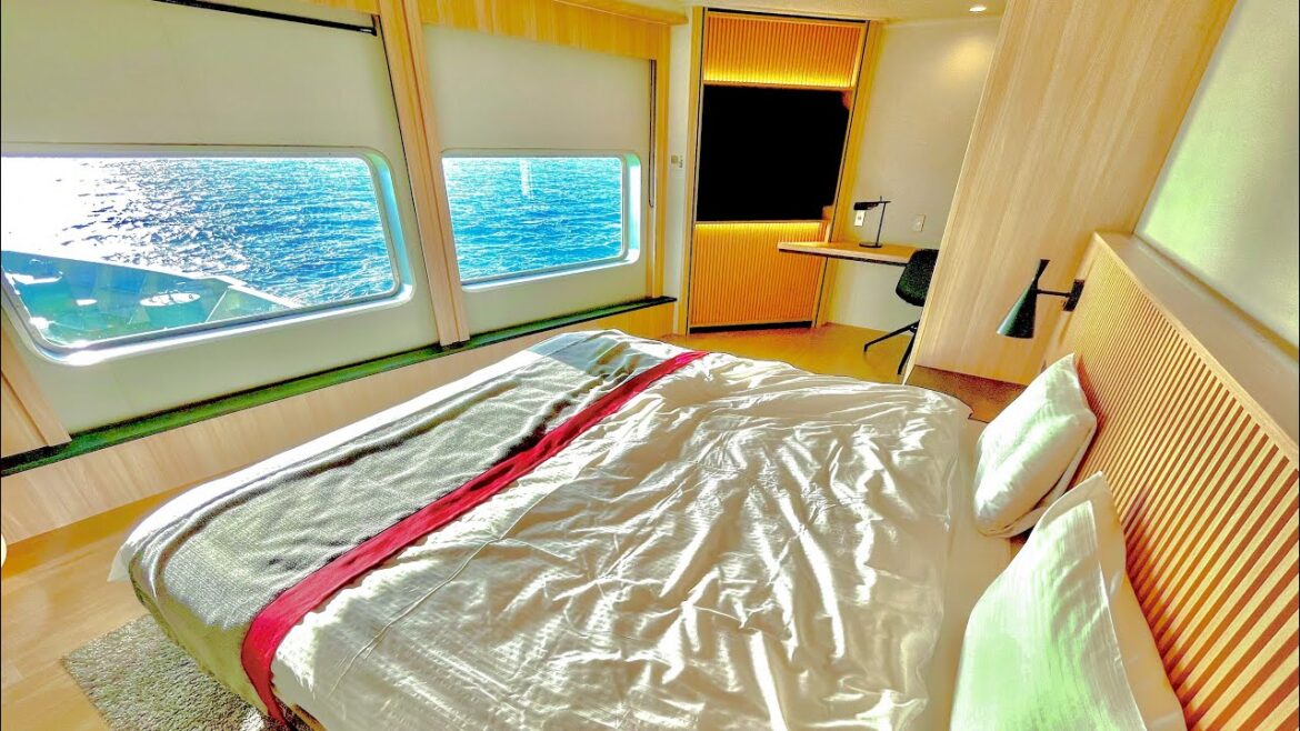 【Luxury Solo Travel on a New Ship】Experience Early Morning Ferry with Ocean View Suite Room 【Luxury Solo Travel on a New Ship】Experience Early Morning Ferry with Ocean View Suite Room
