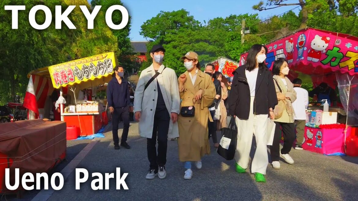 [Tokyo Walk] Ueno Park. Scenery of a boat pond on a holiday (Apr.2022)