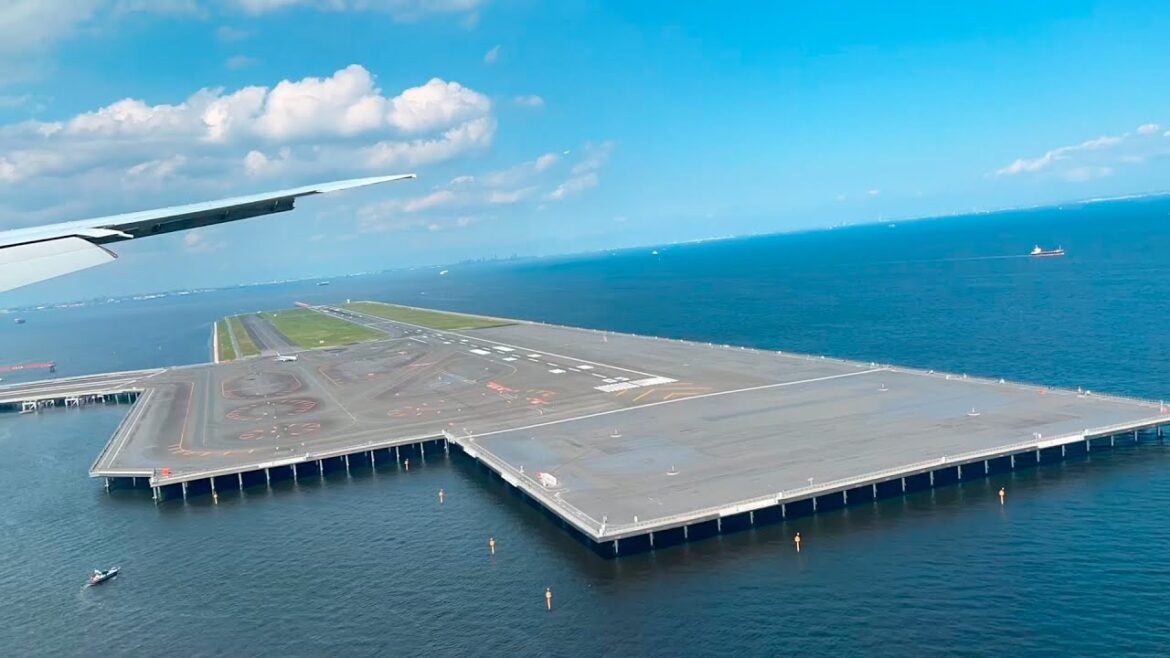 Tokyo, Japan – Landing at Tokyo International Airport (東京国際空港) (Haneda Airport) Time-Lapse (2022) Tokyo, Japan - Landing at Tokyo International Airport (東京国際空港) (Haneda Airport) Time-Lapse (2022)