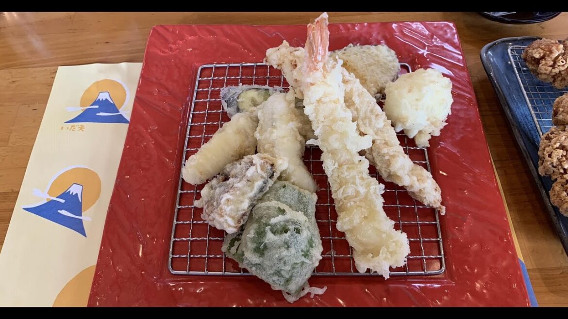 Japanese Food - Tokyo's Tsukiji seafood market. Asakusa halal sushi & mount Fuji’s tempura idaten.