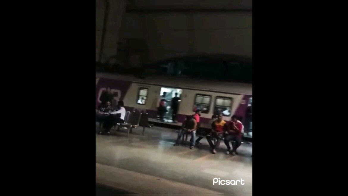 Train short video #station #mumbai #train #ytshorts #trending #youtubeshorts #shorts Train short video #station #mumbai #train #ytshorts #trending #youtubeshorts #shorts