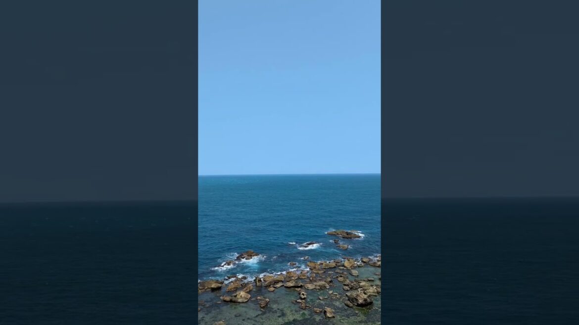 Discovering the beautiful ocean / East China Sea #travelonline