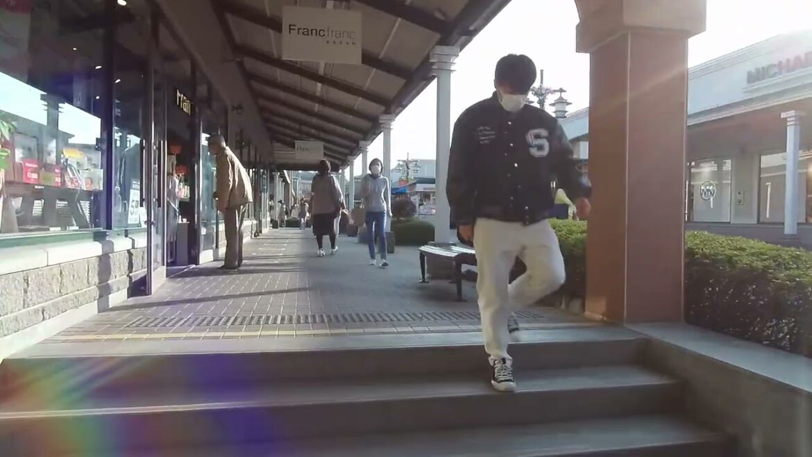 Exploring Gotemba Premium Outlets on Foot – A Shopper’s Paradise! Exploring Gotemba Premium Outlets on Foot - A Shopper's Paradise!