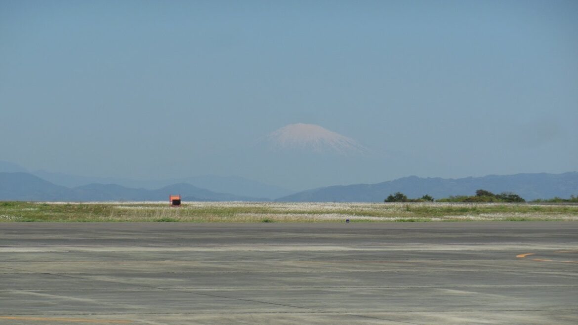 Flying Nagoya to Shizuoka Japan Flying Nagoya to Shizuoka Japan