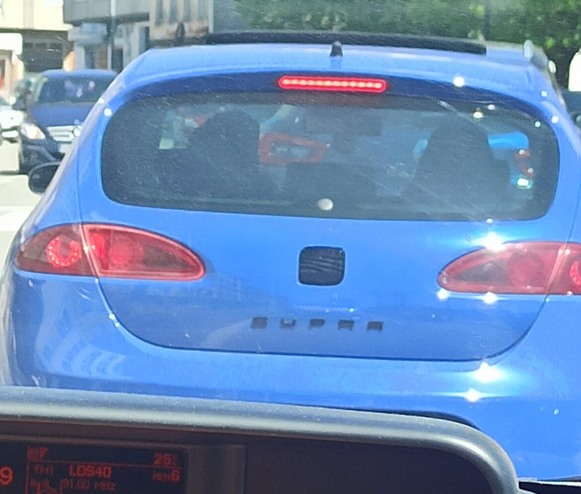 Man i love seat supra