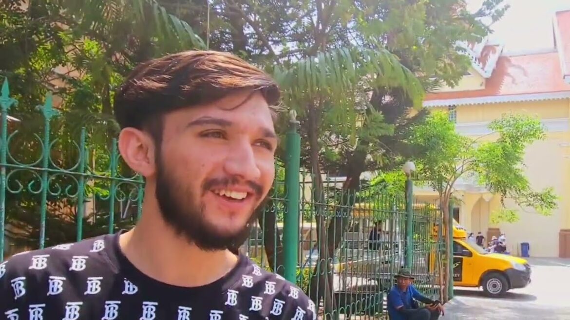 Cambodia🇰🇭 To Thailand🇹🇭 || Land border – Crossing into Cambodia Poipet Border – Immigration Process Cambodia🇰🇭 To Thailand🇹🇭 || Land border - Crossing into Cambodia Poipet Border - Immigration Process