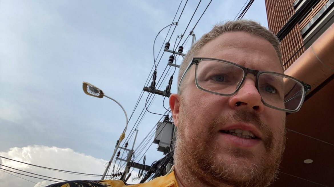 Live From Phuket Thailand - Nightlife and Beaches