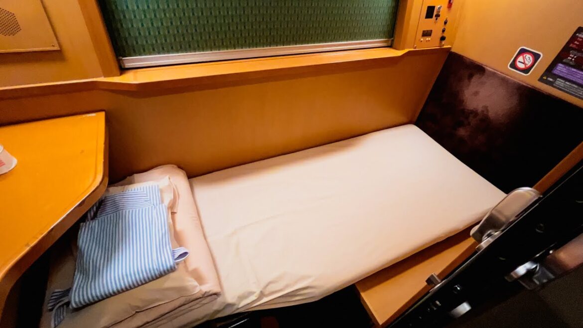 The Only Sleeper Train in Japan😴🚂 Solo Travel on "B Single" Room | Sunrise Express | Osaka-Tokyo