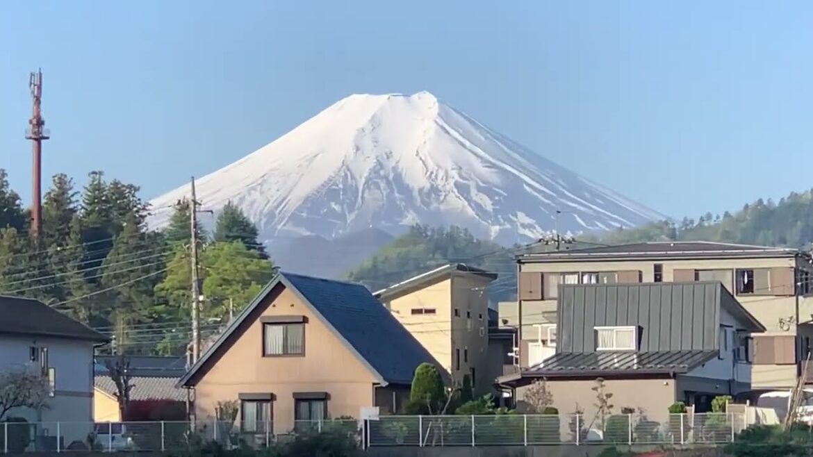Highlights Japan Cycling to Mount Fuji Yoshida Retro Street 2023.04.14 Ride Yamanashi Countryside Highlights Japan Cycling to Mount Fuji Yoshida Retro Street 2023.04.14 Ride Yamanashi Countryside