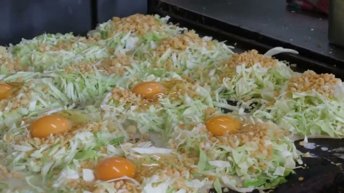 Japanese Okonomiyaki Chef - Japanese Street Food
