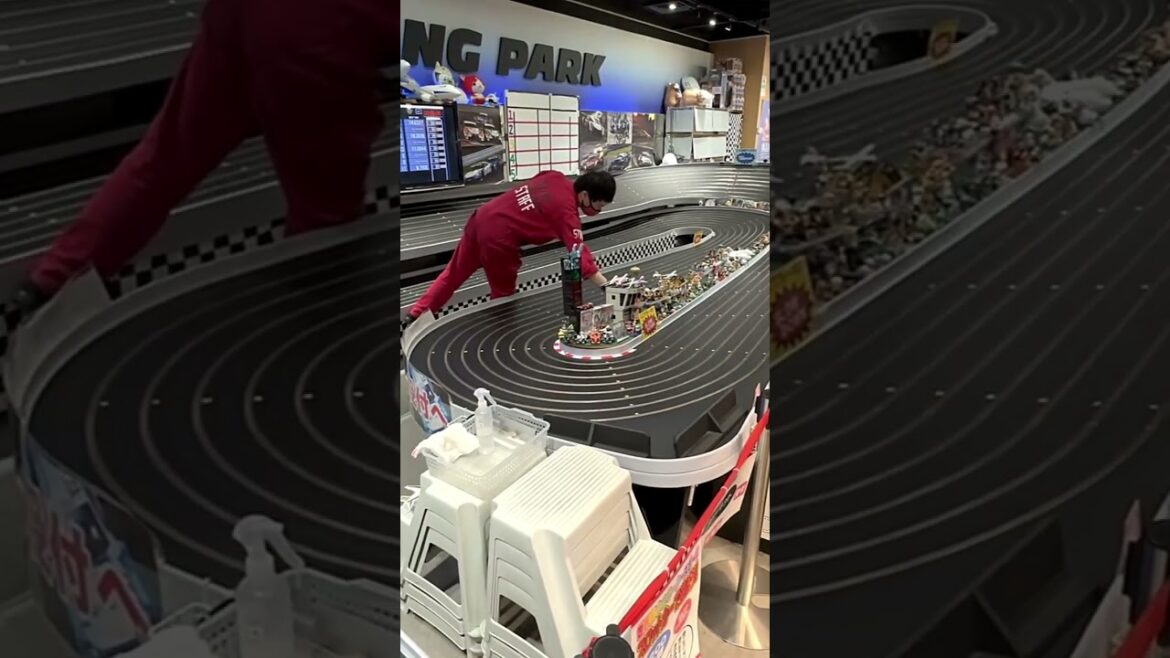 Top 10 Airports 2023: #3 Tokyo Haneda Airport Discovered! #airport #japan #tokyo Top 10 Airports 2023: #3 Tokyo Haneda Airport Discovered! #airport #japan #tokyo