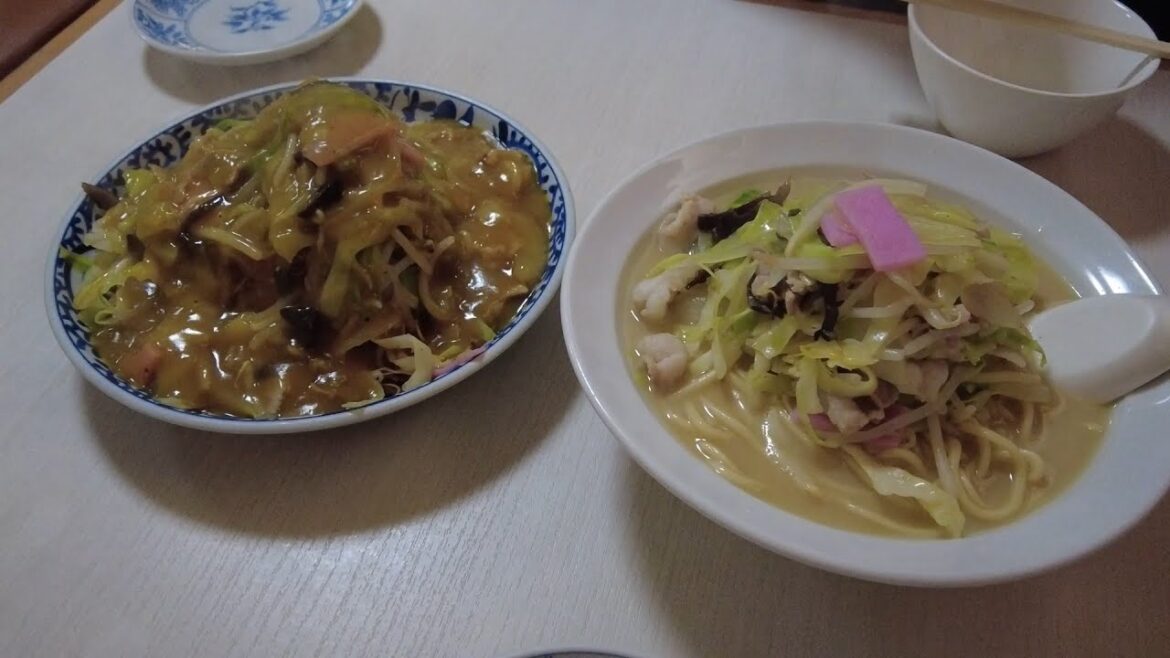 Japan Nagasaki HUGE BOWL of noodles! Champon and Curry Dish Crispy Noodle | EAT | JAPAN Japan Nagasaki HUGE BOWL of noodles! Champon and Curry Dish Crispy Noodle | EAT | JAPAN