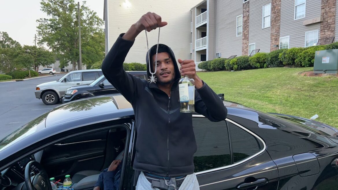 In da Hood w/ Miko’s Chain and Channel