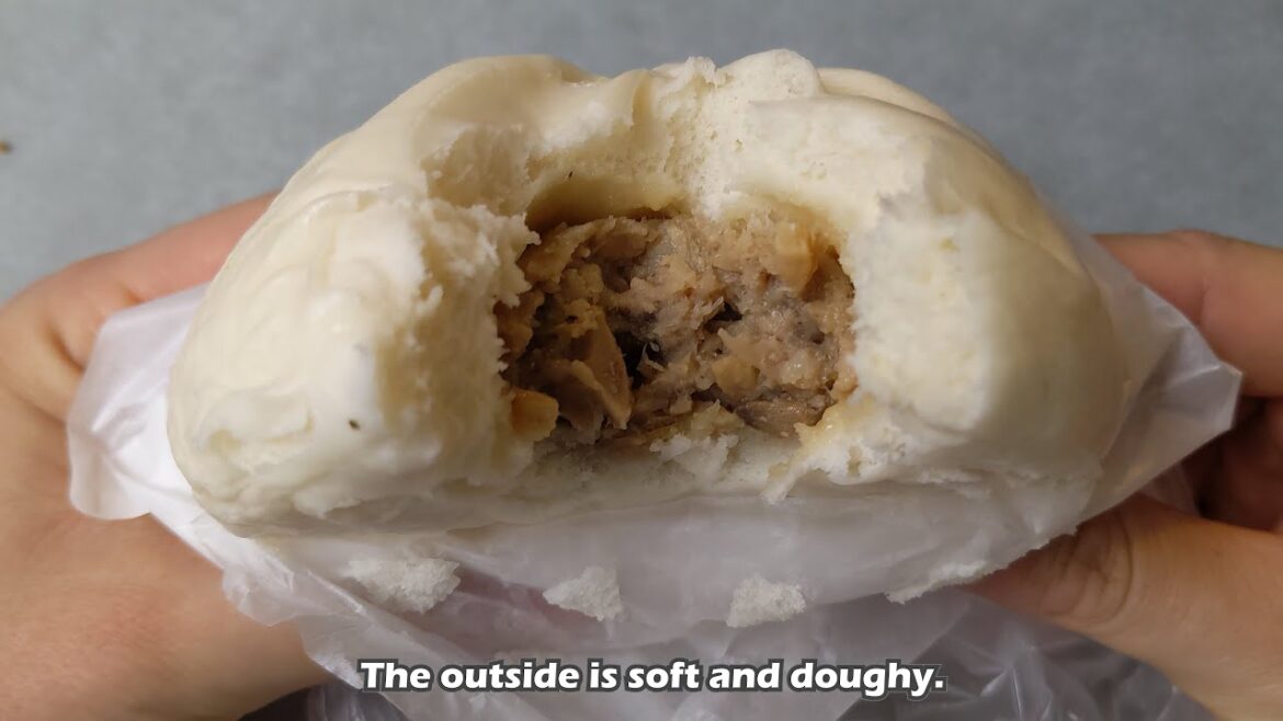 The Best Street Food in China Town Japan 4K HDR #food #foodie #japan #chinesefood #asianfood