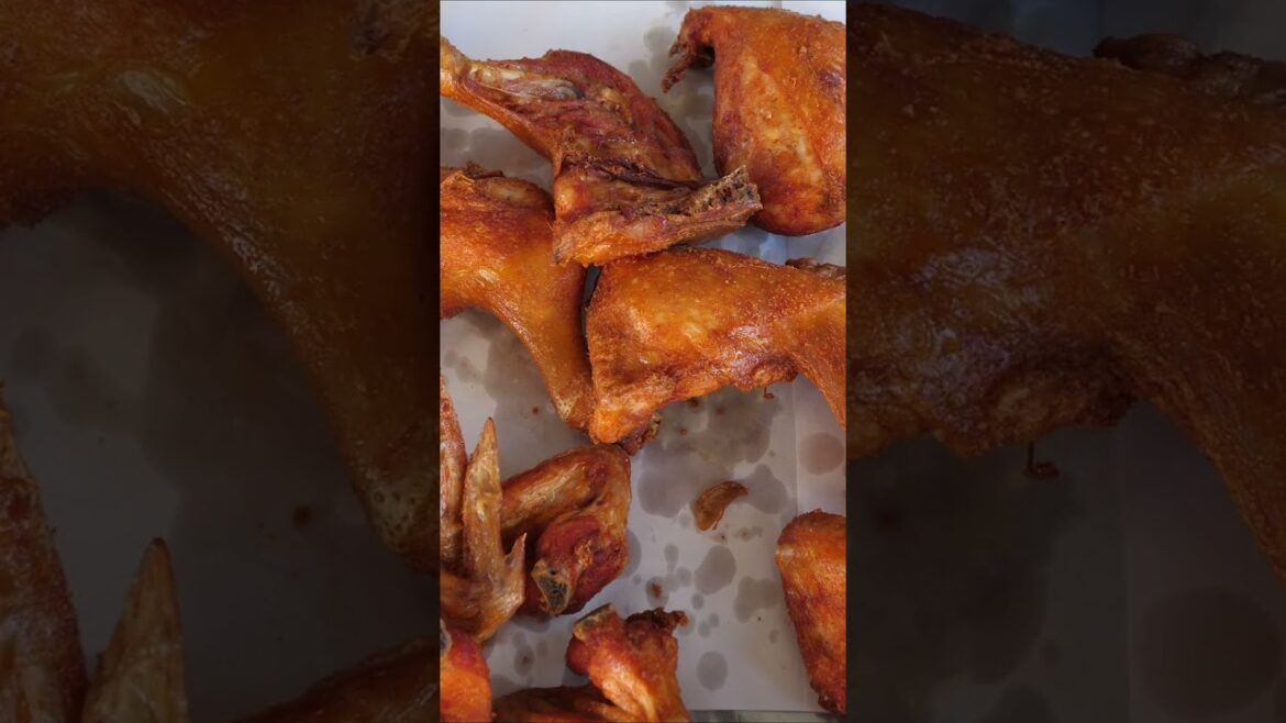 Can't believe the juiciness! 🍗 Thai fried chicken in Hat Yai!