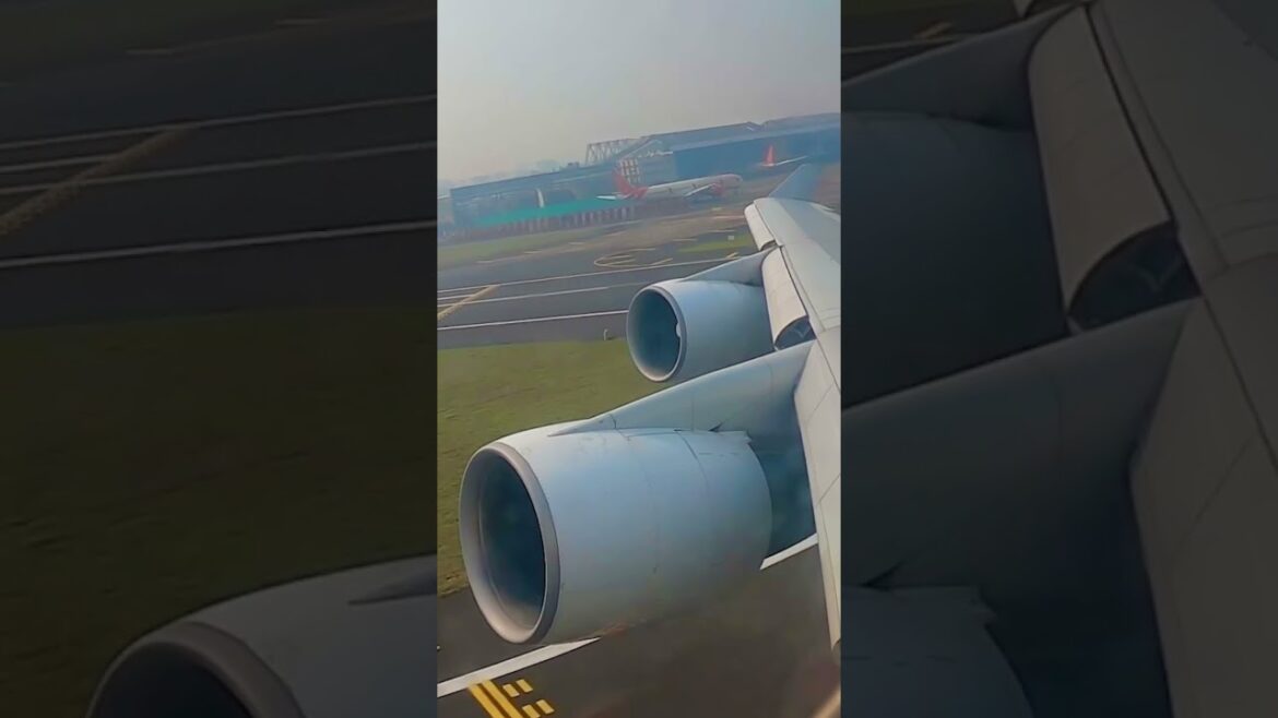 Boeing 747 out of Mumbai🇮🇳
