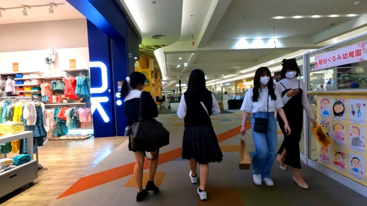 【4K60】ゴールデンウィークの越谷レイクタウンを散歩!【日本一の商業施設】 【4K60】ゴールデンウィークの越谷レイクタウンを散歩!【日本一の商業施設】