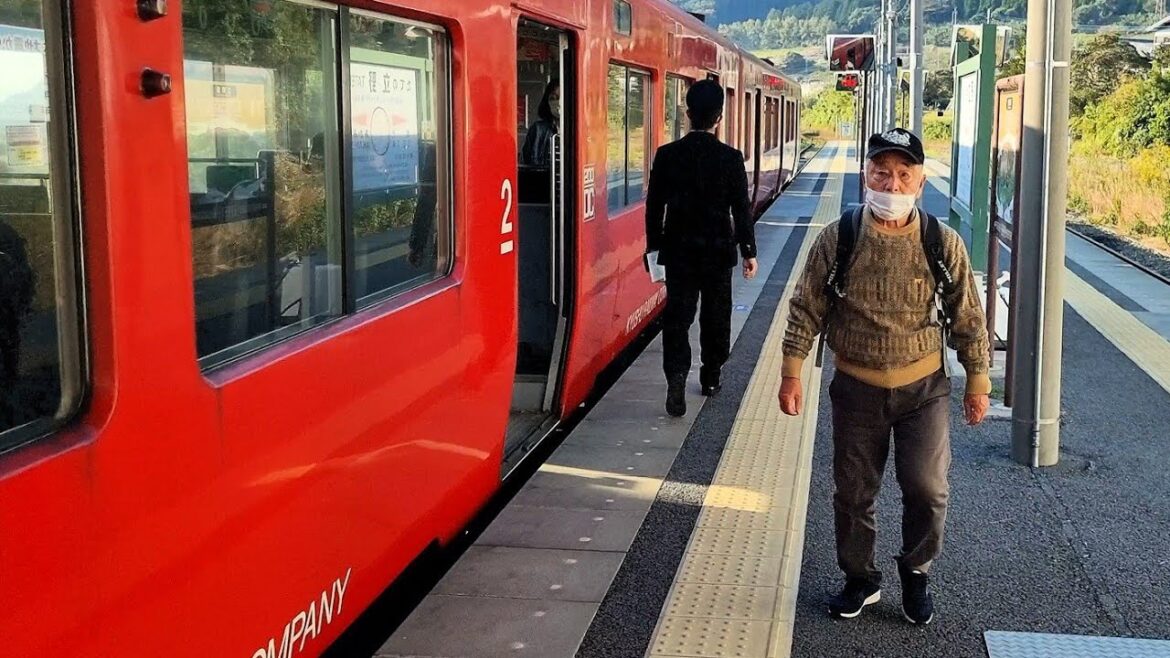 Japan Rail Journeys: Kumamoto to ASO – JR Hohi Line Japan Rail Journeys: Kumamoto to ASO - JR Hohi Line