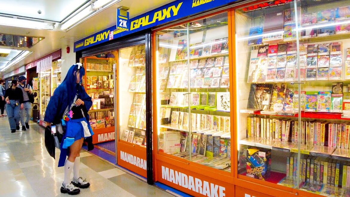 Nakano in Tokyo🐶🍻Anime Town Broadway♪💖4K ASMR non-stop 1 hour 01 minutes