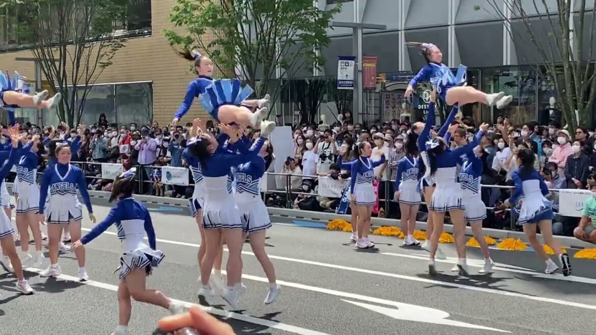 博多駅 どんたくストリートプログラム 散歩ツアー #3 Fukuoka Hakata Dontaku Festival Walking Tour