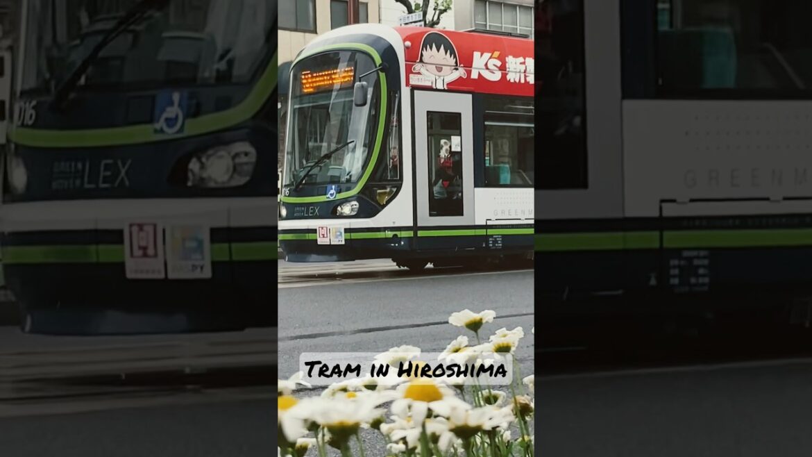 Trams in Hiroshima ❤️❤️#shorts #japantravel #shortvideo