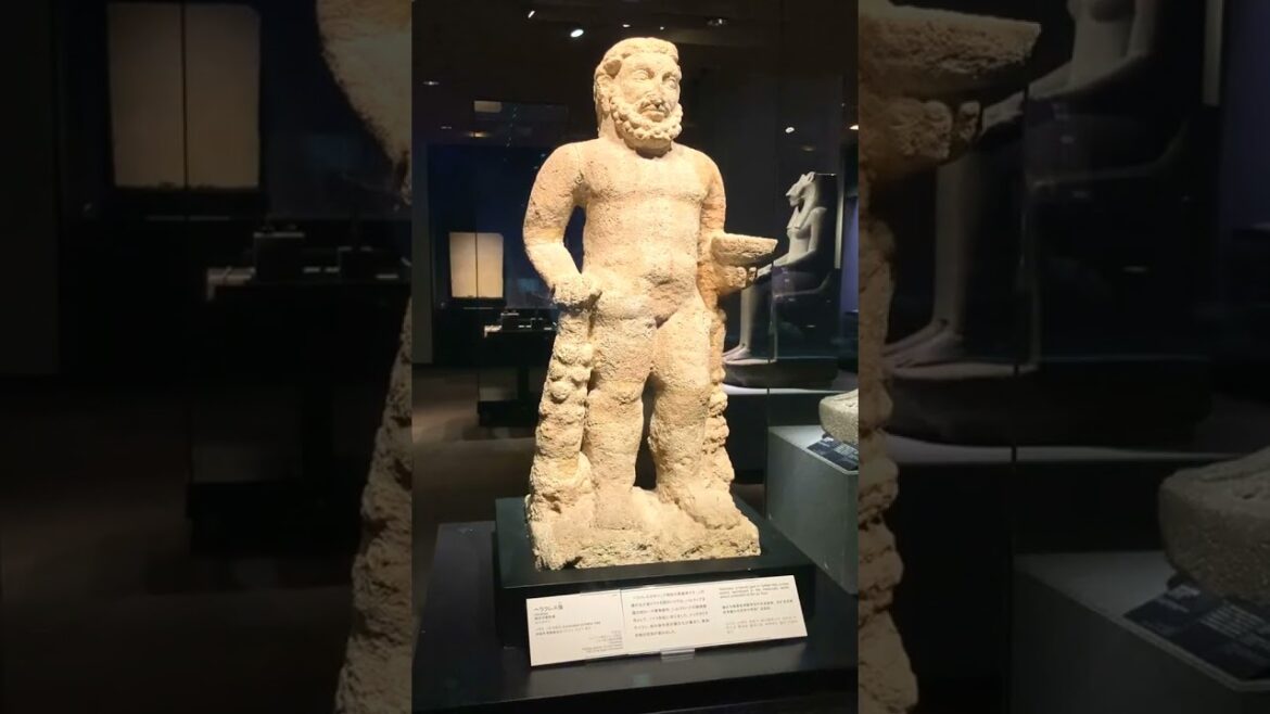 Artifacts in the Tokyo Museum