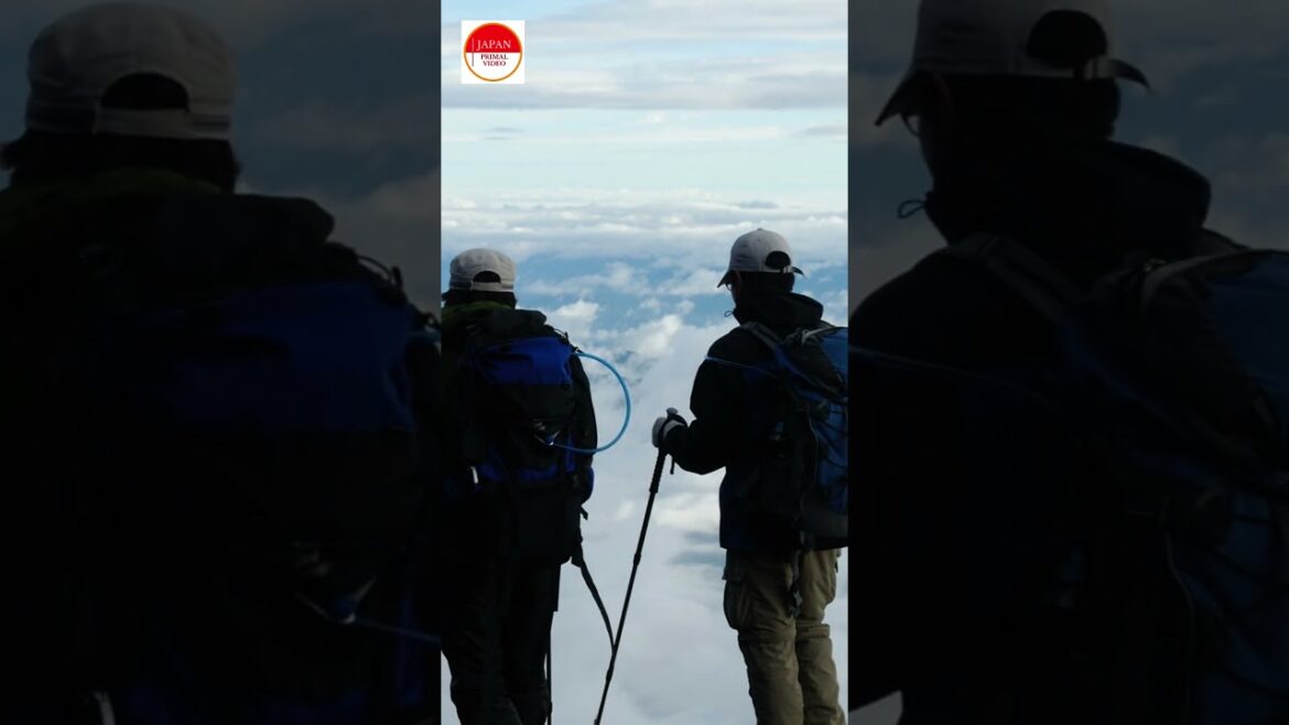 Climbing Mount Fuji | Solo & Guided Tours Climbing Mount Fuji | Solo & Guided Tours