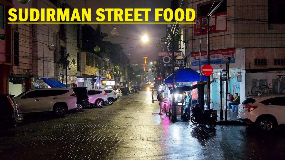 CIBADAK & SUDIRMAN Streetfood ❗ walking around at night culinary place in Bandung City CIBADAK & SUDIRMAN Streetfood ❗ walking around at night culinary place in Bandung City