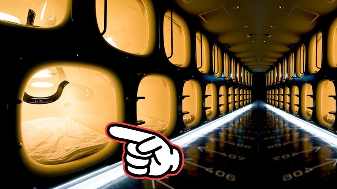 Tokyo's Spaceship Capsule Hotel for women 😴🛌 Tokyo Japan 🇯🇵 nine hours カプセルホテル 東京 ナインアワーズウーマン神田