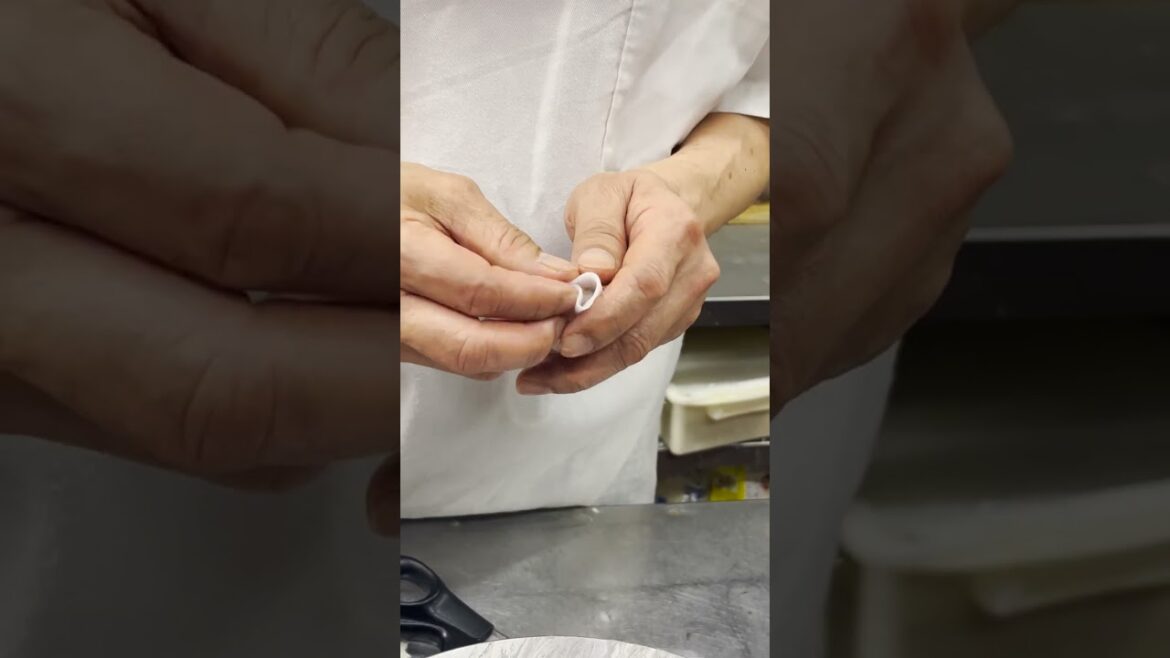 Authentic shrimp dumplings🍤 #shorts